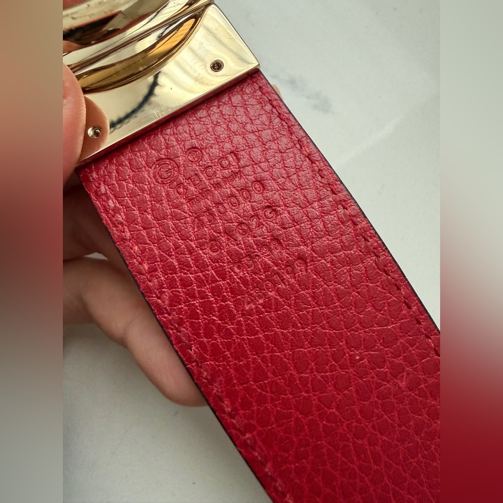 Gucci interlocking G signature reversible red and black belt - Picture 3 of 7